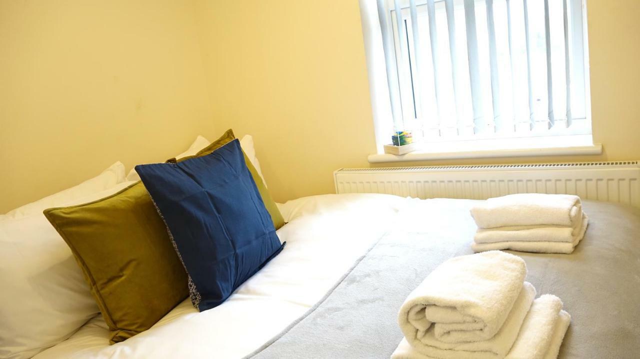 Heathrow Ensuite Rooms- Auto Check In Londra Dış mekan fotoğraf