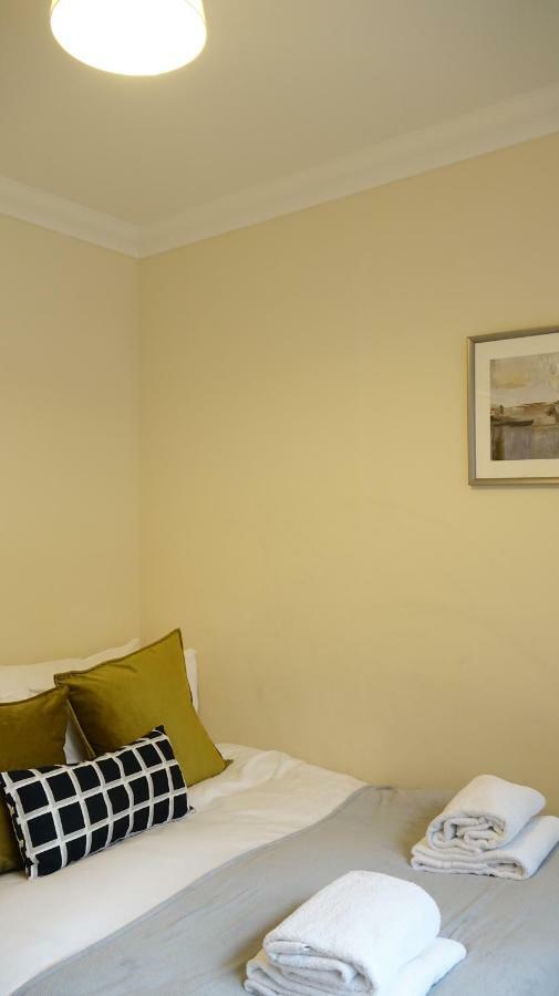 Heathrow Ensuite Rooms- Auto Check In Londra Dış mekan fotoğraf