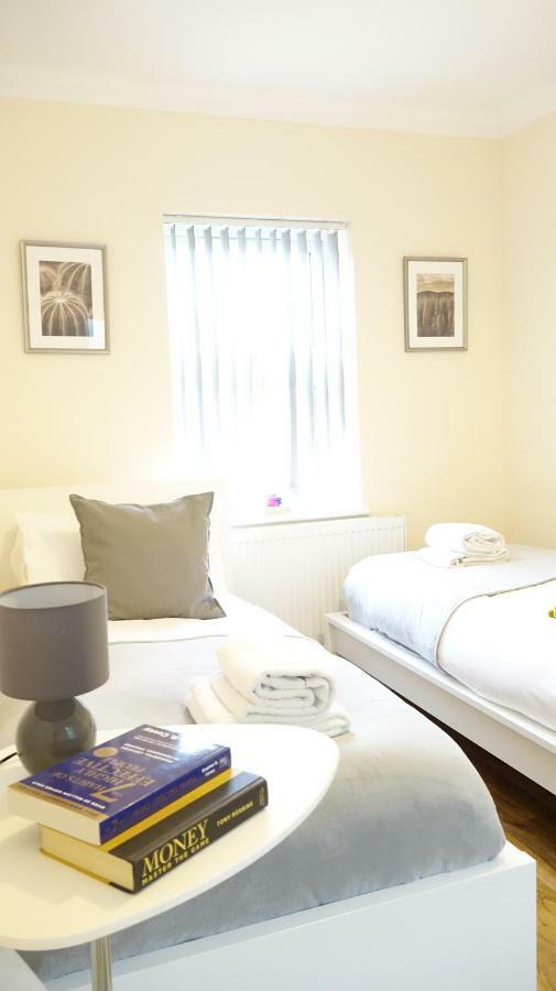 Heathrow Ensuite Rooms- Auto Check In Londra Dış mekan fotoğraf